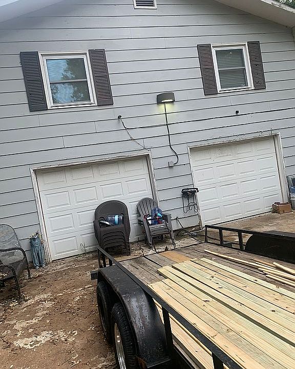 2nd image of 23323 Vinyard Rd