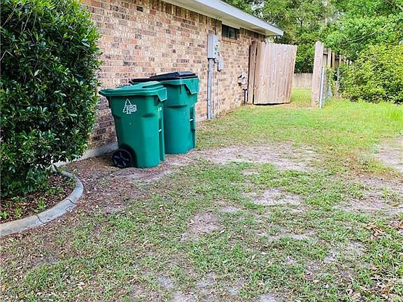 3rd image of 115 Driftwood Cir