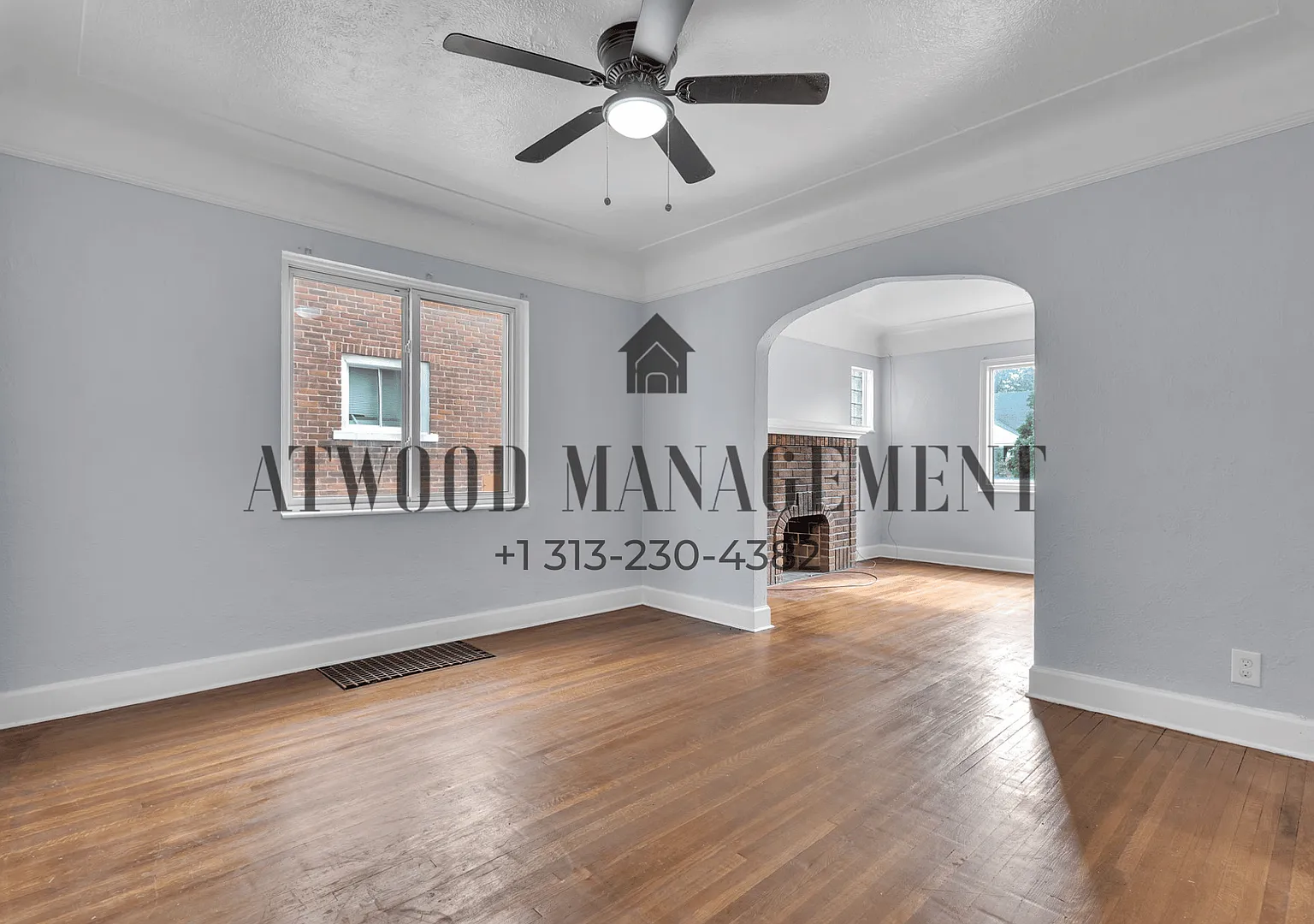 This beautifully updated 3-bedroom, 1-bath single-family home is ready for move-in! — Photo 3