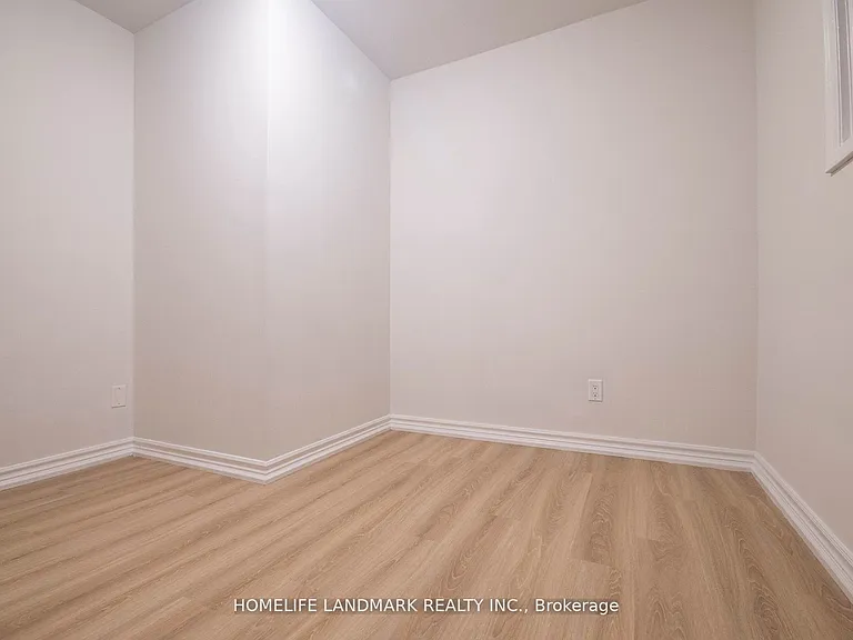 435 Connaught Ave #BASEMENT — Photo 7
