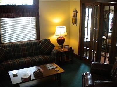 4th image of 4734 Doberrer Ave