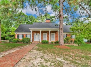 5841 Woodhaven Cir, Fayetteville, NC 28311