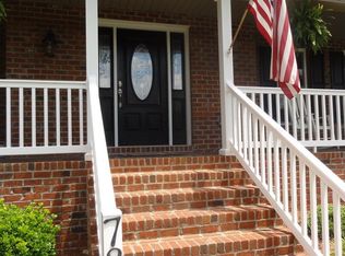 7395 Blue Water Ct, Belews Creek, NC 27009