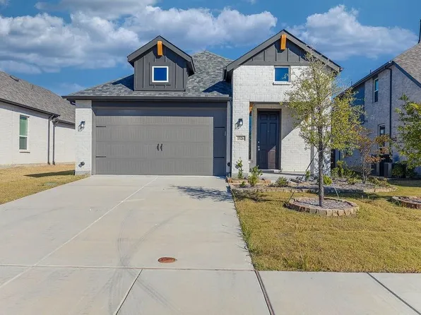 1526 Pemrose Way, Forney, TX 75126