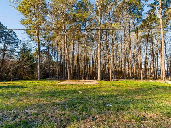 7326 Leesville Rd, Durham, NC 27703