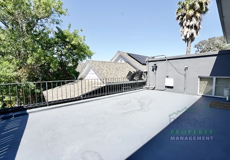 615 B St #3 — Photo 13