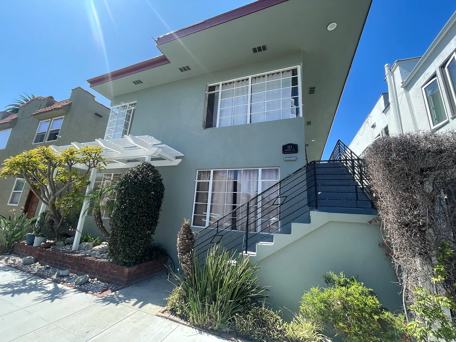 1 bed, 700 sqft, $1,995 — Photo 3