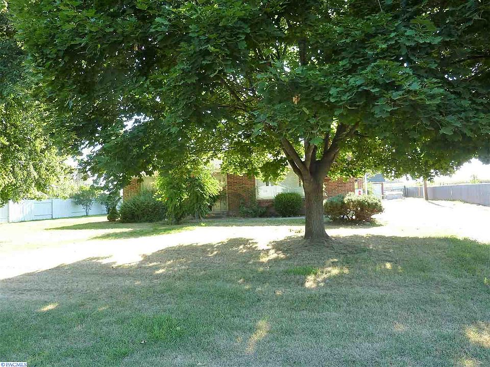 1st image of 1089 W Sunset Dr