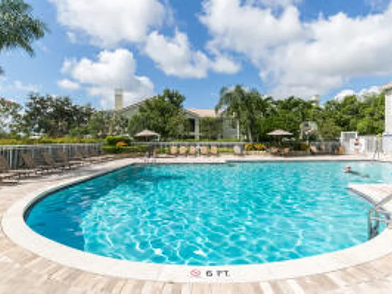 140 SW Peacock Blvd #21-205 — Photo 29