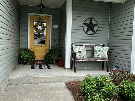 2nd image of 4243 Nelson Hill Pl