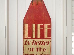 269 Riverside St, Portsmouth, RI 02871