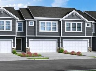 3726 SW Clayton Pl, Lees Summit, MO 64082