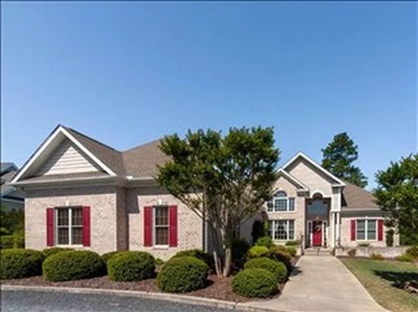30 New Castle Pl, Pinehurst, NC 28374