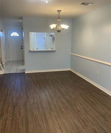 4th image of 2500 Manson Ave APT 207