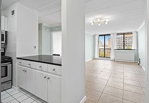 3rd image of 9712 63rd Dr APT 8E