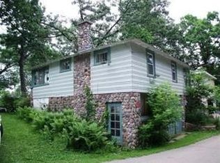 N4138 Sleepy Hollow Rd, Cambridge, WI 53523