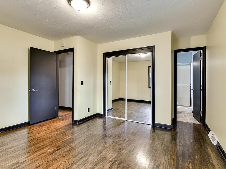9630 Taylor St — Photo 25