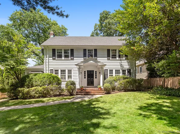 33 Christie Hill Road, Darien, CT 06820