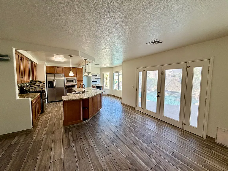 1538 Roughrider Cir — Photo 7