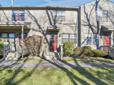 407 Pinewood Dr, Smithfield, RI, 02917