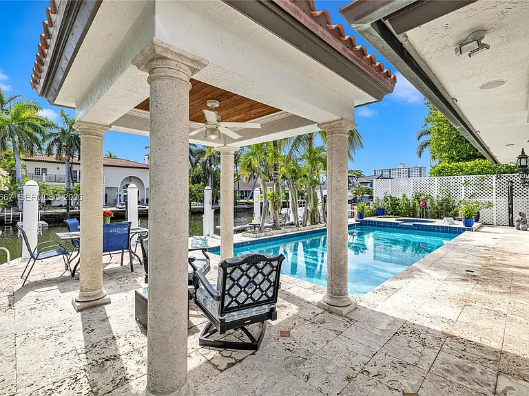 625 Poinciana Dr — Photo 48