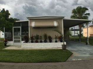 28 Poinsettia Dr, Fort Myers, FL 33905