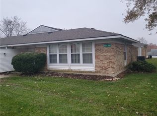 5821 Troy Villa Blvd, Dayton, OH 45424
