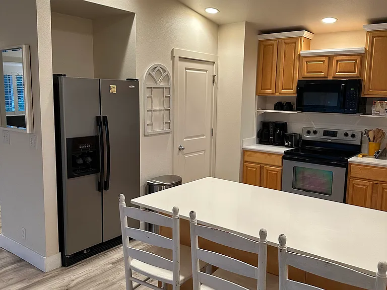 10 Heona Pl — Photo 15