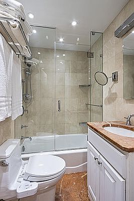 4th image of 160 Central Park S #1920