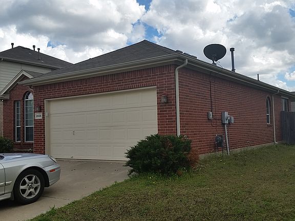 3rd image of 2656 Chadwick Dr