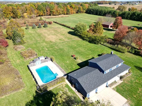 1682 Carroll Eastern Rd NW, Lancaster, OH 43130