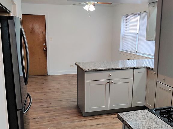 Kitchen/Breakfast Nook