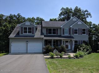 155 Sand Springs Dr, Drums, PA 18222