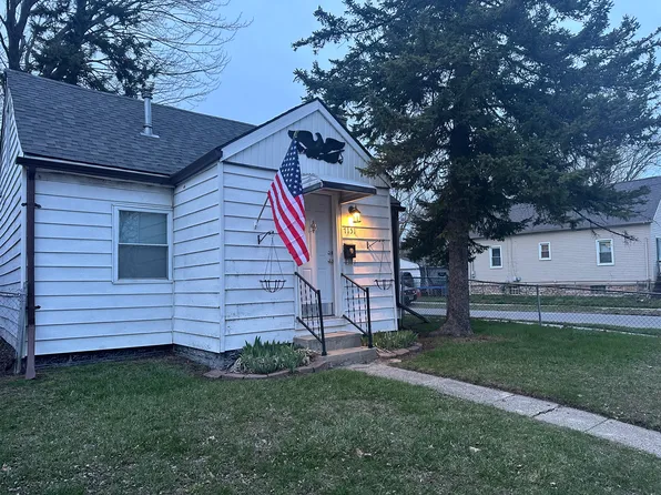7151 Yacht Ave, Warren, MI 48091