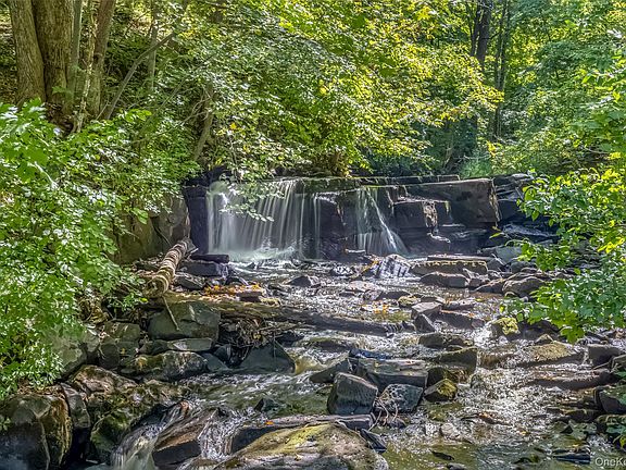 5th image of 15 Old Mill Road