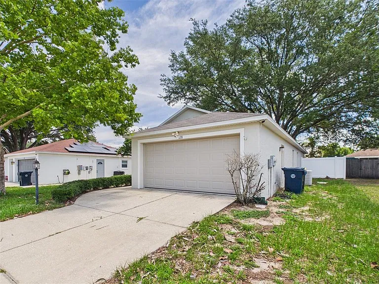 128 Eagle Point Blvd — Photo 36