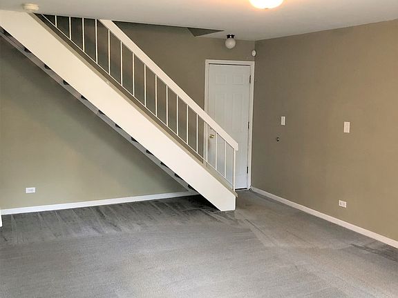 3rd image of 7722 W Ivy Ct #7722