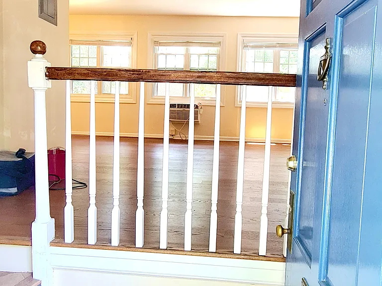 1622 Ripon Pl — Photo 2