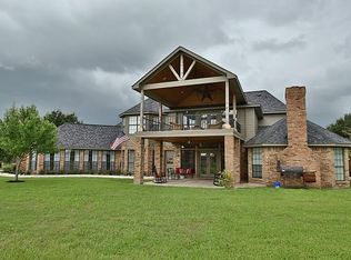 5366 Ward Bend Rd, Sealy, TX 77474