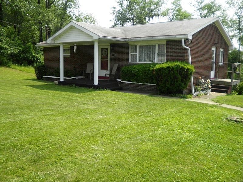 1st image of 274 Laurel Dr