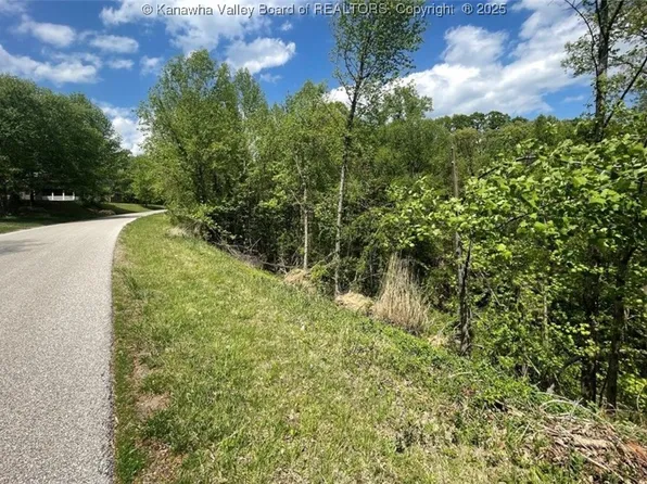 0 Whispering Woods, Charleston, WV 25304