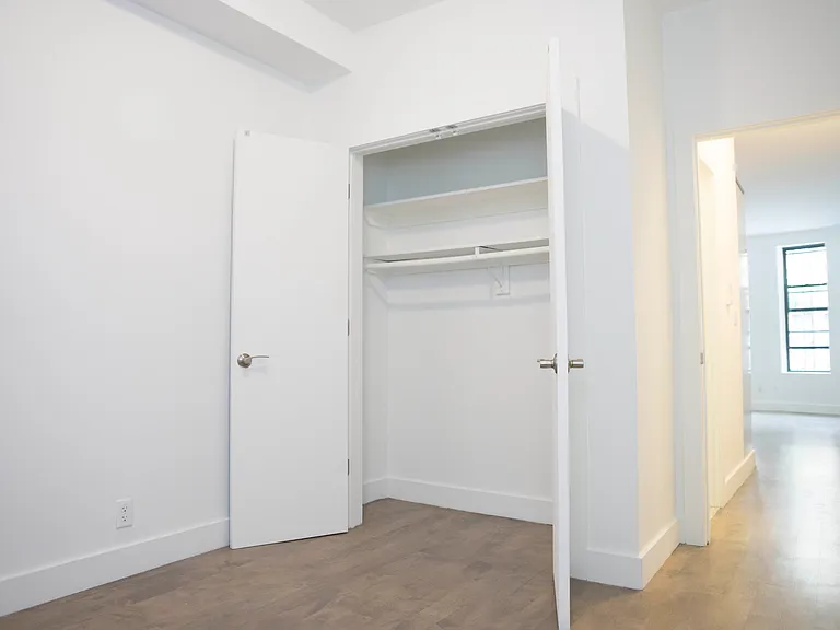 646 President St #1D — Photo 7