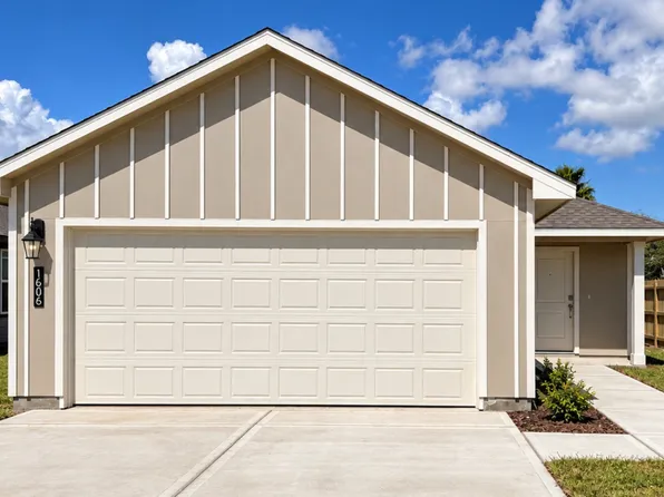 622 Soosi Ln, Corpus Christi, TX 78418