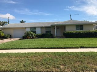 3356 Kenmore Dr, Sarasota, FL 34231