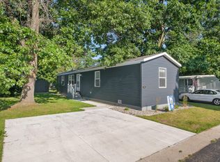 228 Circle Dr, Sparta, MI