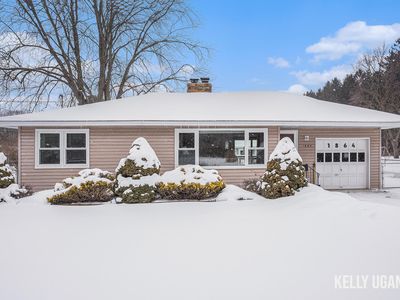 1864 Shettler Rd, Muskegon, MI, 49444