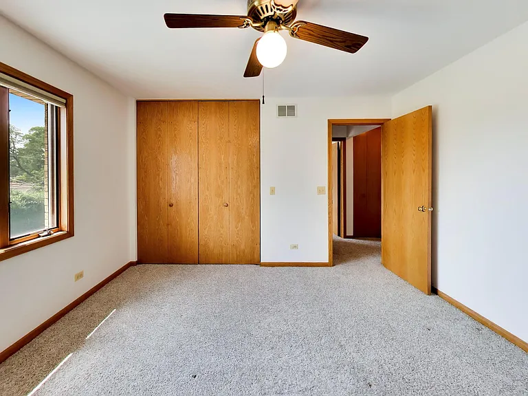920 N Northwest Hwy #2 — Photo 25