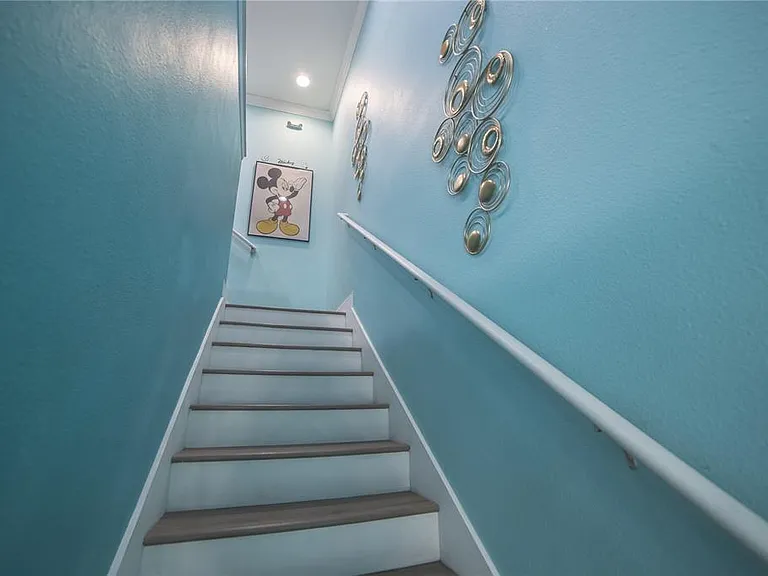 159 Captiva Dr — Photo 21