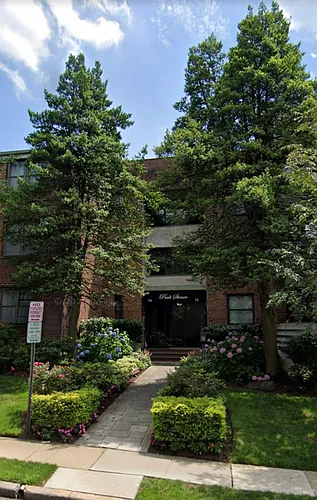 16 Stoner Ave #2G Photo 1