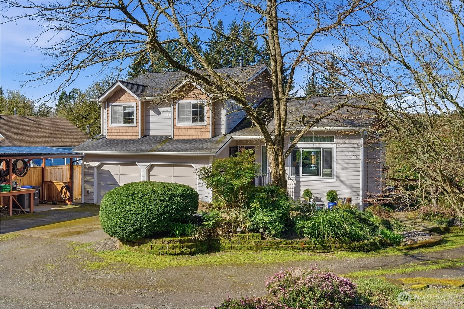 1706 NE Joanne Lane photo 1